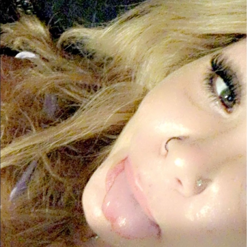 Meet your Posher, Lex